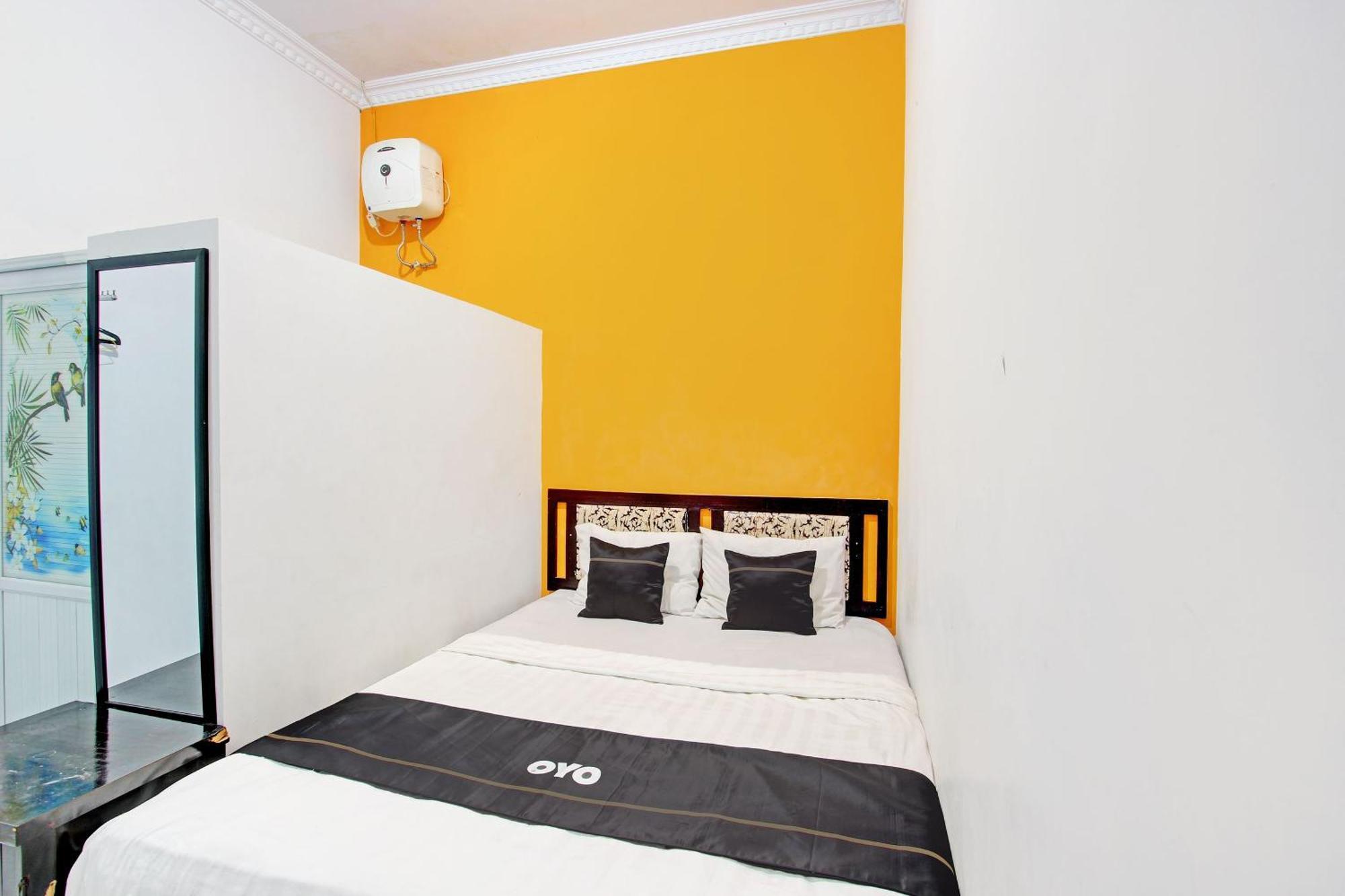 Capital O 92929 Hotel New Tirta Kencana Syariah Tegal  Exterior foto